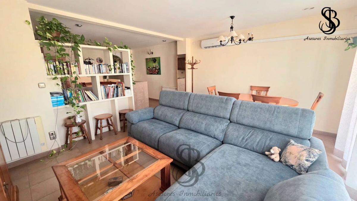 Venta de piso en Piso en Torres Quevedo, Reina Victoria-Miguel Hernández, Elche / Elx, Elche / Elx
photo 3