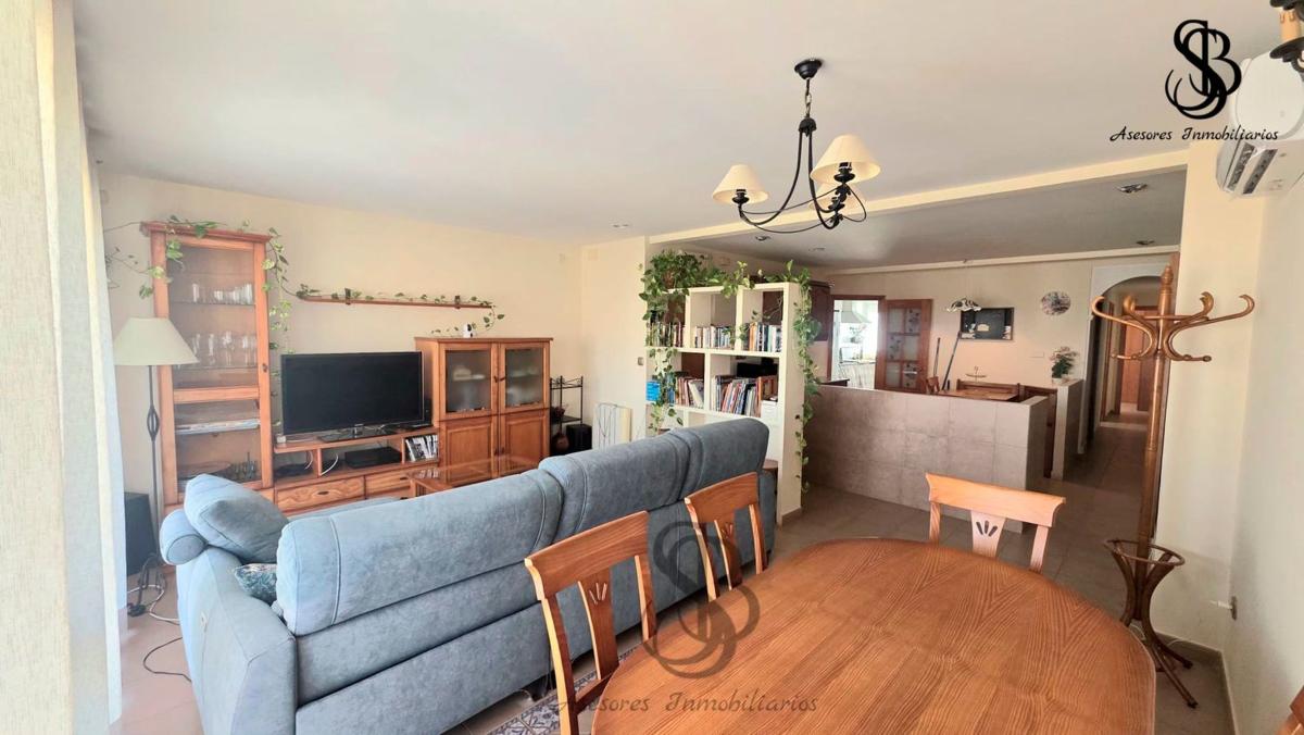 Venta de piso en Piso en Torres Quevedo, Reina Victoria-Miguel Hernández, Elche / Elx, Elche / Elx
photo 4