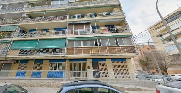 Venta de piso en Piso en Calle Doctor Sapena, Plà del Bon Repòs-La Goteta, Alicante / Alacant, Alicante / Alacant
photo 1