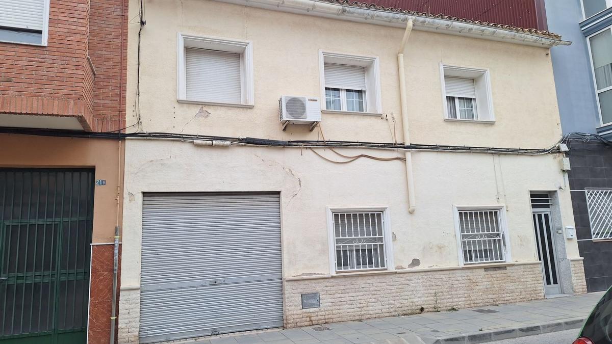 Venta de chalet independiente en Chalet pareado en Calle de la Gelela, 23, El Mercado, Villena, Villena
photo 1