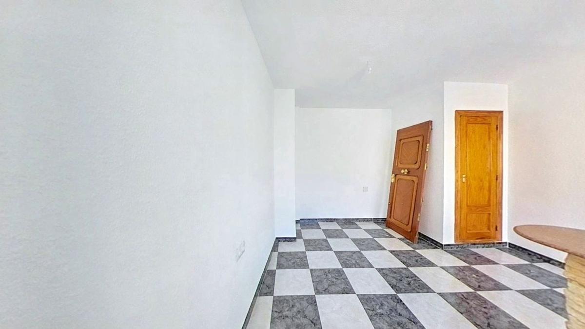Sale of apartment in Piso en Altozano, Alicante / Alacant, Alicante
 photo 2