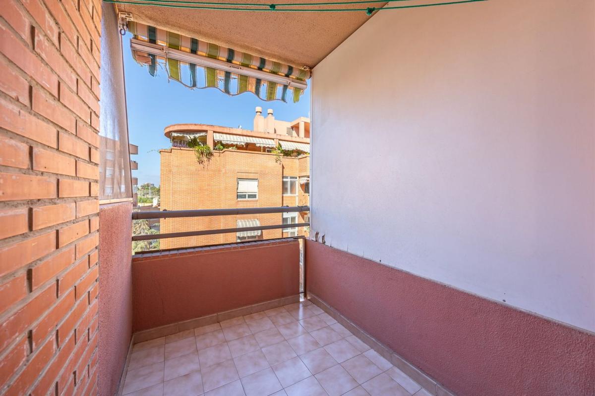 Sale of apartment in Piso en Pueblo Levante, Benidorm, Benidorm
 photo 2