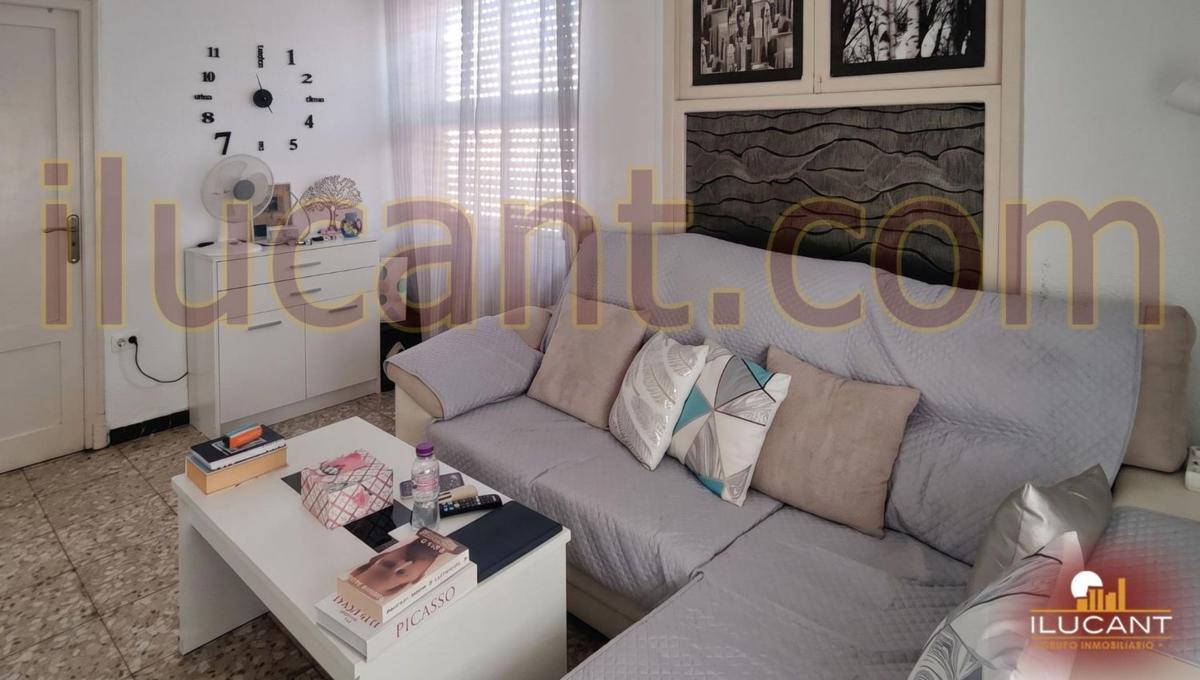 Sale of apartment in Piso en Carolinas Bajas, Alicante / Alacant, Alicante
 photo 4
