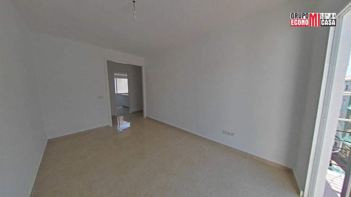 Продажа квартиры на Piso en Princesa Mercedes, Alicante / Alacant, Аликанте / Алакант
 photo 2