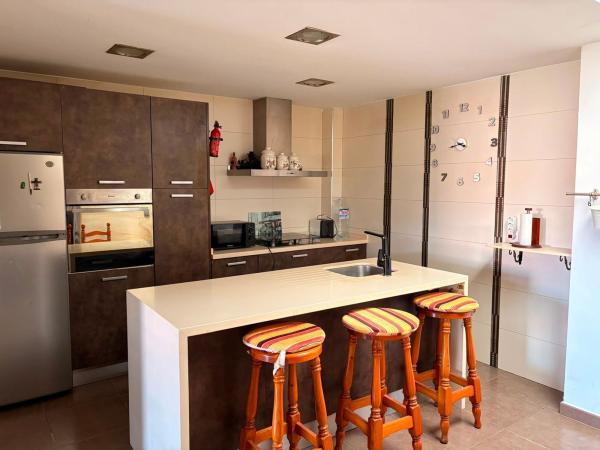 Четырехквартирный дом на продажу на  Chalet adosado en Carretera Almoradí-San Miguel Sa, 77, Algorfa , Алгорфа photo 3