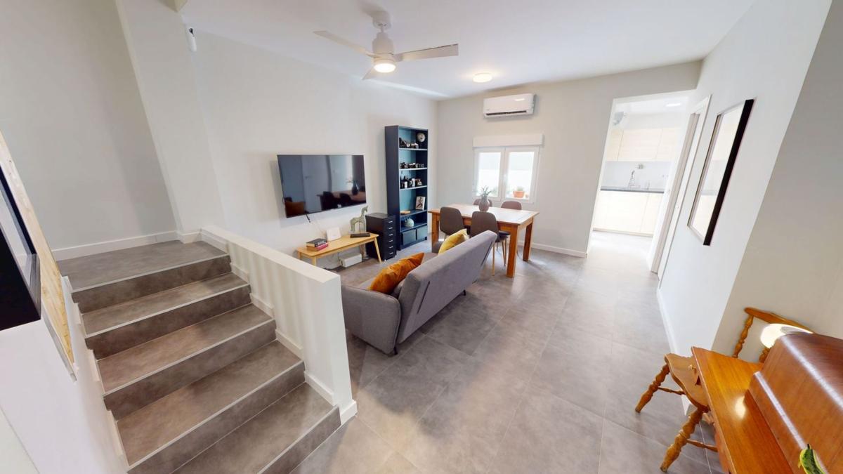 Venta de piso en Piso en Calle Foguerer, Carolinas Altas, Alicante / Alacant, Alicante / Alacant
 photo 5