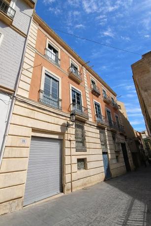 Venta de piso en Piso en Calle Maldonado, 11, Casco Histórico-Santa Cruz, Alicante / Alacant, Alicante / Alacant
photo 1