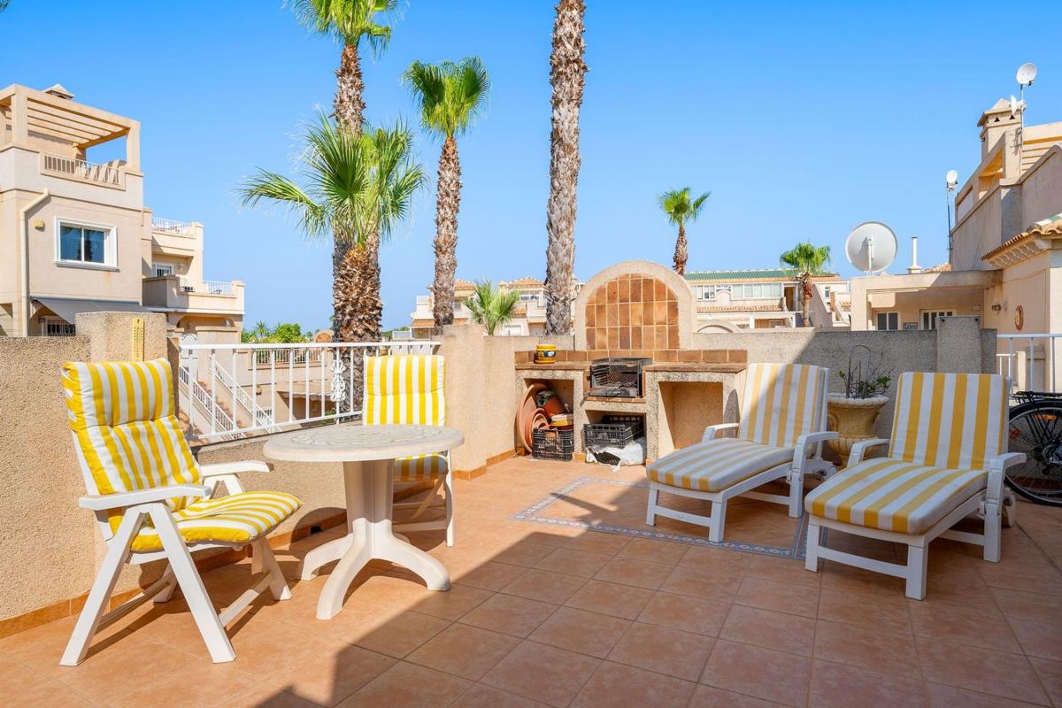 Sprzedaż mieszkania w Piso en Calle Parana, Playa Flamenca, Orihuela, Orihuela
photo 3