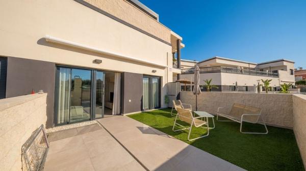 Venta de piso en Piso en Avenida de las Naciones, 77, Algorfa, Algorfa
thumbnail 2