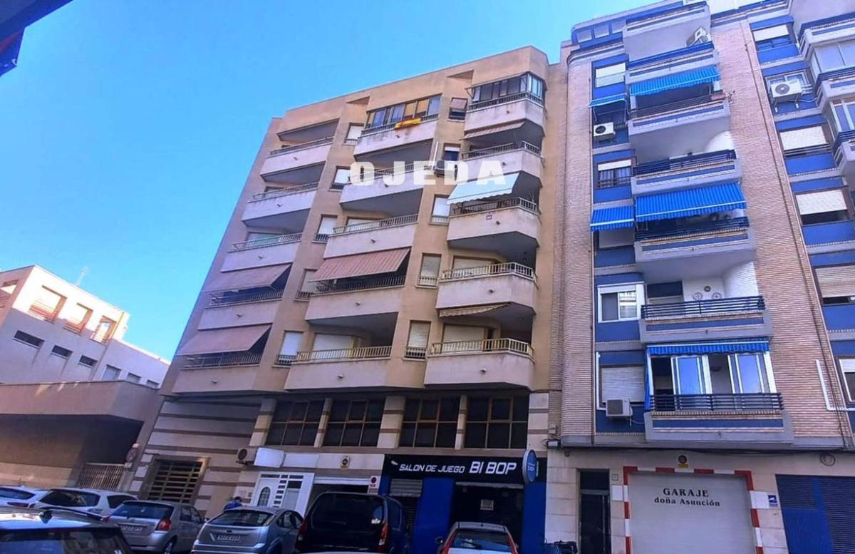 Sprzedaż mieszkania w Piso en Avenida Canalejas, Puerto, Santa Pola, Santa Pola
 photo 5