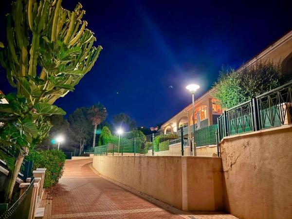 Independent chalet for sale in Casa o chalet independiente en Mediterráneo-Novamar, Gran Alacant, Gran Alacant
 photo 3