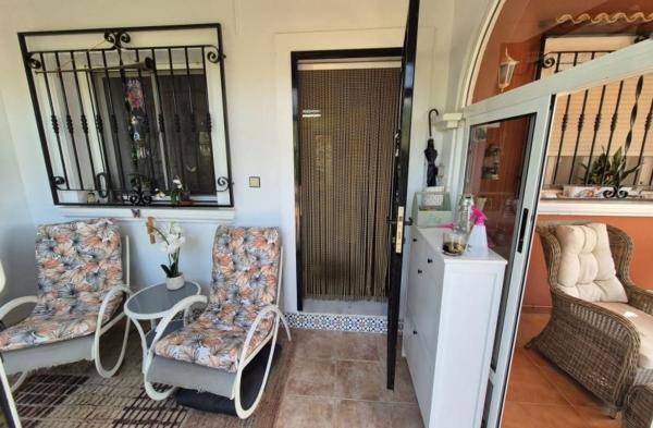 Chalet pareado en Los Montesinos photo 3