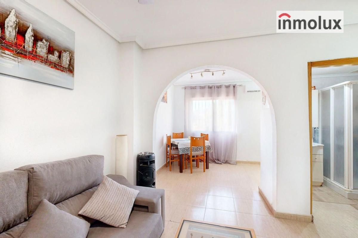 Venta de chalet adosado en  Chalet adosado en Calle Jorge Manrique, Monforte del Cid , Monforte del Cid photo 5