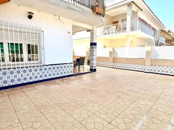 Chalet adosado en venta en  Chalet adosado en Torre de la Horadada, Pilar de la Horadada , Pilar de la Horadada photo 2