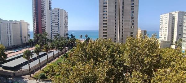 Venta de piso en Piso en Playa de Levante, Benidorm, Benidorm
 photo 2