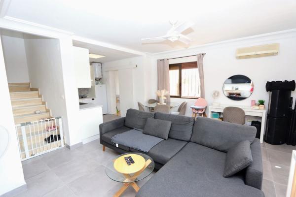Independent chalet for sale in Casa o chalet independiente en Calle Ubrique, Blue Lagoon - Galán, San Miguel de Salinas, San Miguel de Salinas
 photo 4
