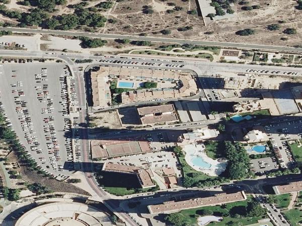 Частный шале на продаже в Casa o chalet independiente en Calle Irlanda, Pueblo Levante, Benidorm, Бенидорм thumbnail 1