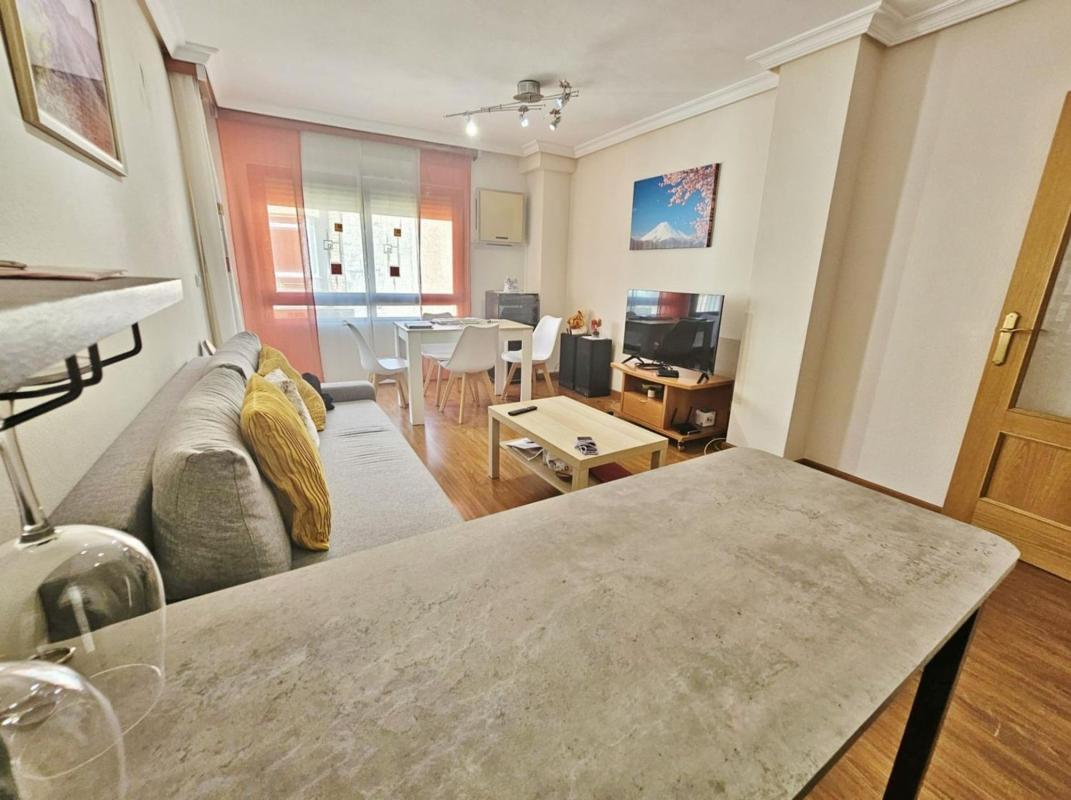 Venta de piso en Piso en Carolinas Altas, Alicante / Alacant, Alicante / Alacant
 photo 2