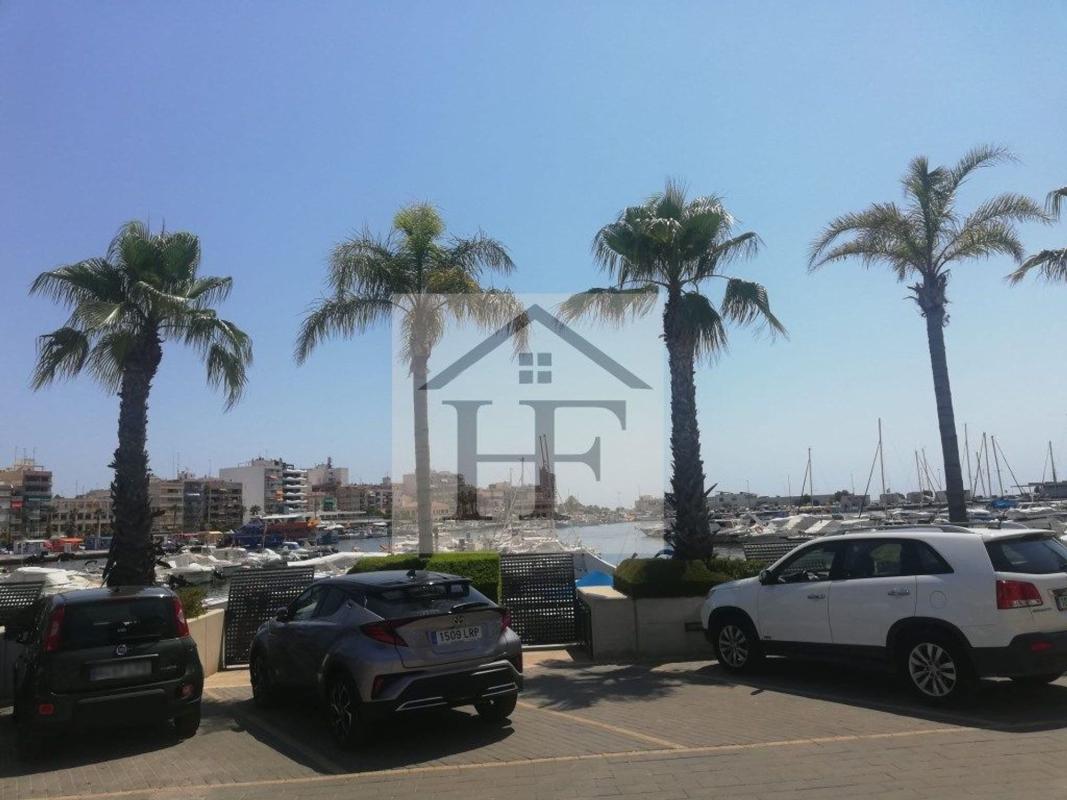 Sprzedaż mieszkania w Piso en Plaza del Doctor Fleming, Puerto, Santa Pola, Santa Pola
photo 5
