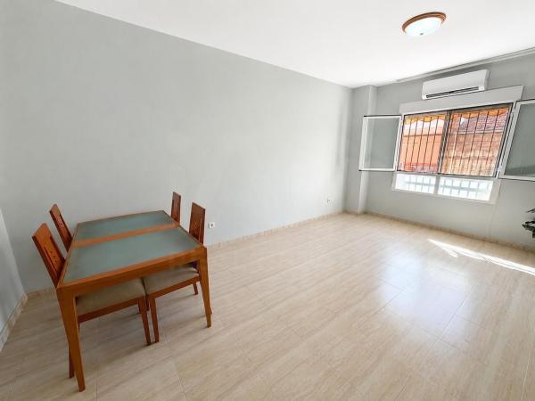 Piso en venta en Piso en Calle Castor, 16, La Florida, Alicante / Alacant, Alicante / Alacant photo 3