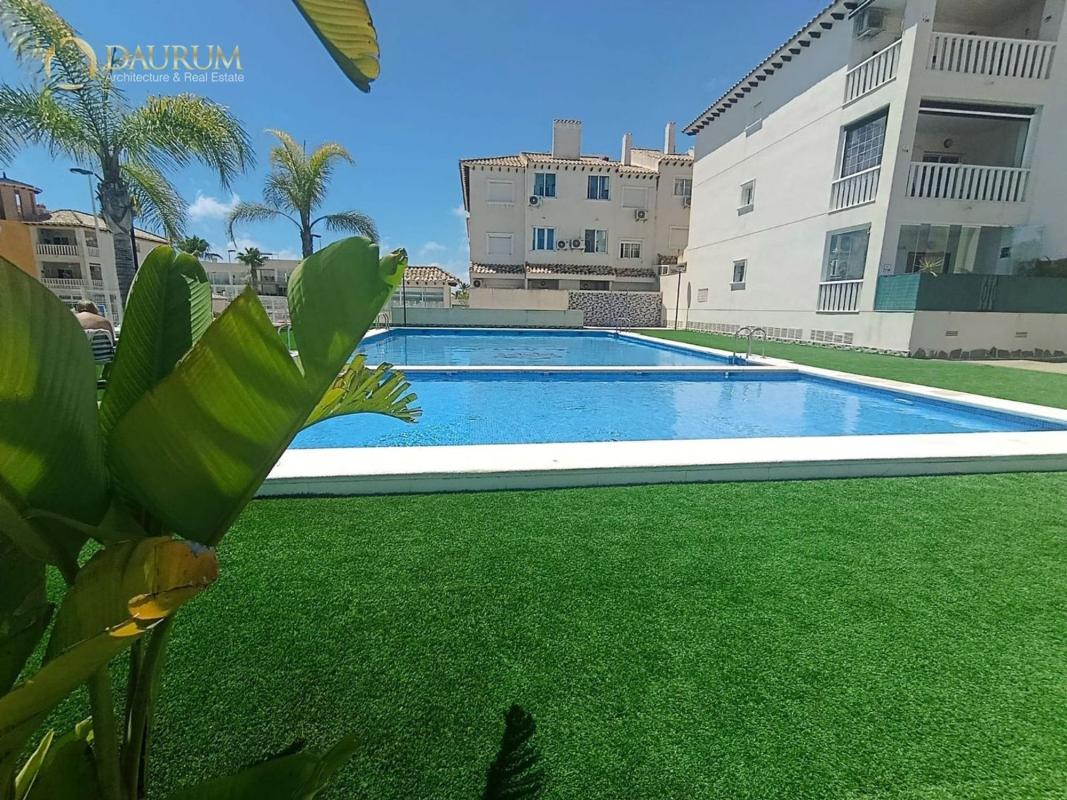 Venta de piso en Piso en La Marina, Elche / Elx, Elche / Elx
photo 1