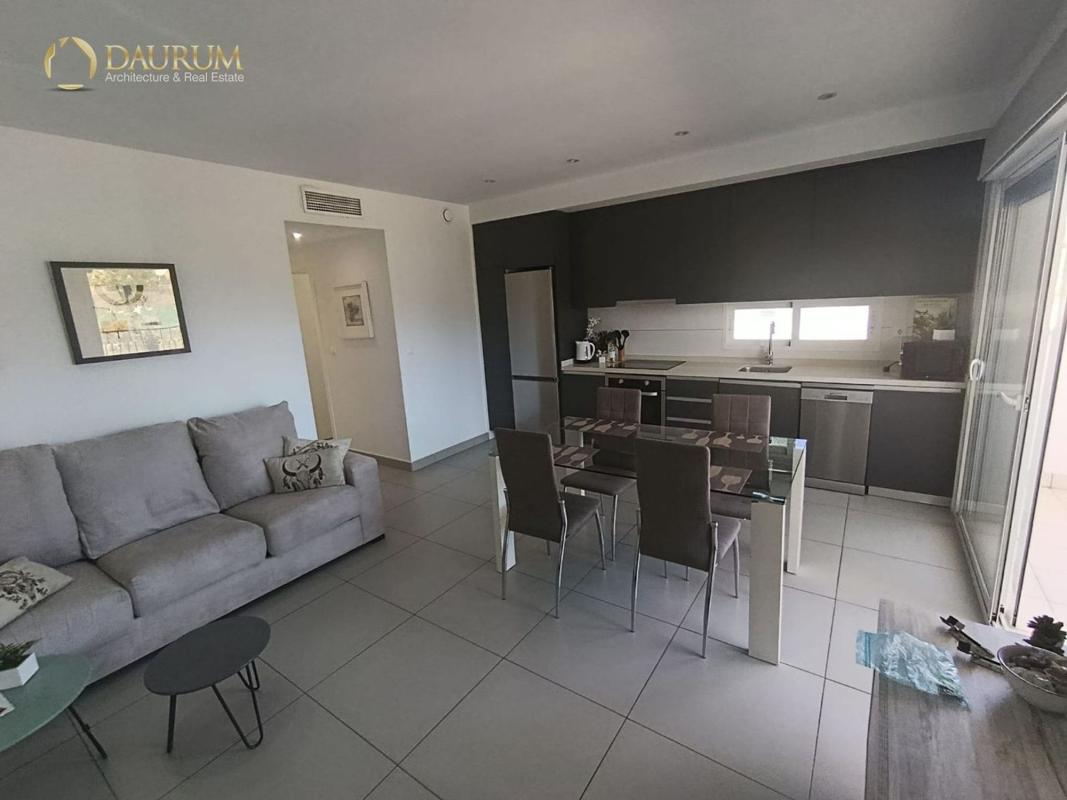 Venta de piso en Piso en La Marina, Elche / Elx, Elche / Elx
photo 4