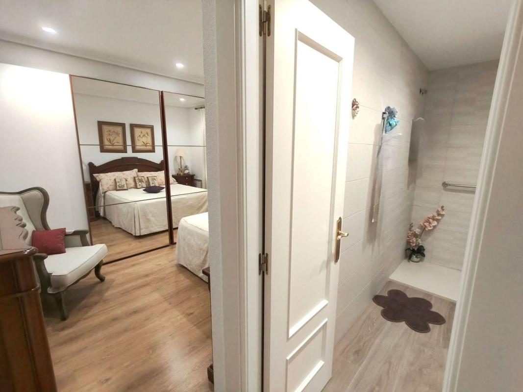 Venta de piso en Piso en Reina Victoria-Miguel Hernández, Elche / Elx, Elche / Elx
 photo 4