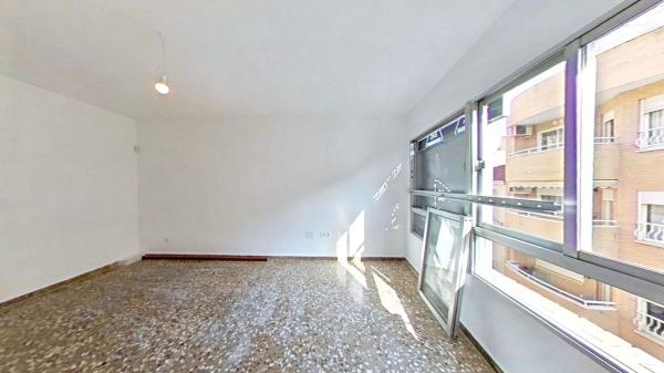 Venta de piso en Piso en Santo Domingo, Alicante / Alacant, Alicante / Alacant
 photo 1