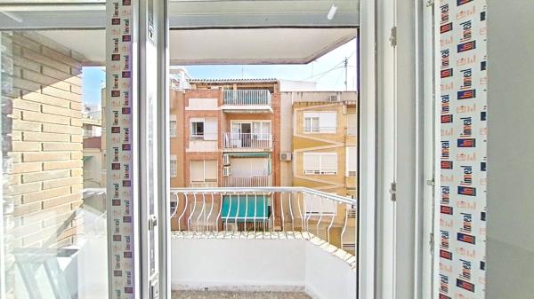 Venta de piso en Piso en Santo Domingo, Alicante / Alacant, Alicante / Alacant
 photo 4