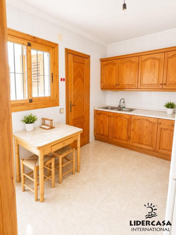 Sale of apartment in Piso en Calle Ramon Tabuenca, 49, Torre de la Horadada, Pilar de la Horadada, Pilar de la Horadada
 photo 3