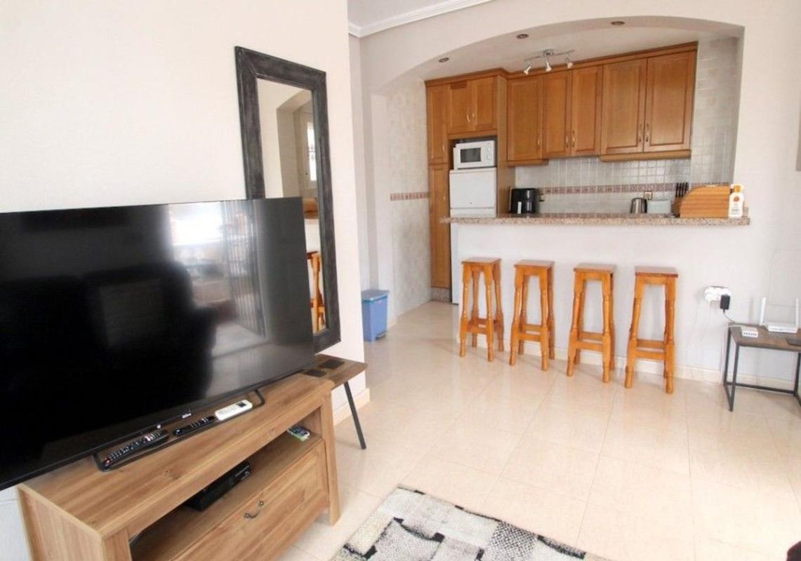 Sprzedaż szeregowego domku w Chalet adosado en Calle Cabo de Gata 18, Lomas de Cabo Roig, Orihuela , Orihuela photo 5