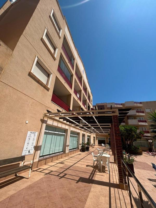 Sprzedaż mieszkania w Piso en Aguamarina, Orihuela, Orihuela
photo 2
