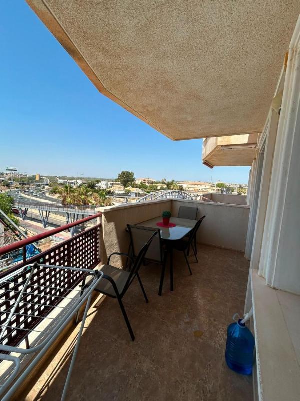 Sprzedaż mieszkania w Piso en Aguamarina, Orihuela, Orihuela
photo 3