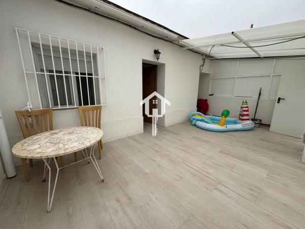 Chalet adosado en venta en  Chalet adosado en Calle Padre Francisco, Divina Pastora, Alicante / Alacant , Alicante / Alacant photo 2