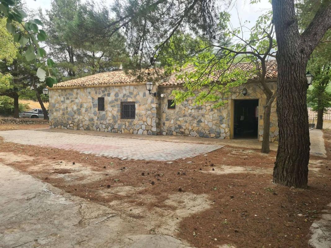 Продажа загородного участка в Finca rústica en Calle Alacant, Confrides , Конфридес photo 2