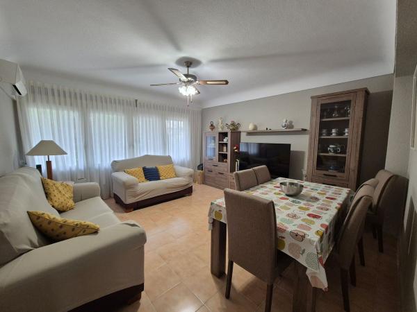 Venta de piso en Piso en Calle de Amsterdam, Zona Sierra Helada, Benidorm, Benidorm
 photo 1
