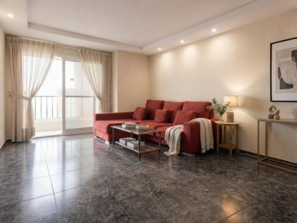 Venta de piso en Piso en Calle Bono Guarner, Santo Domingo, Alicante / Alacant, Alicante / Alacant
 photo 1