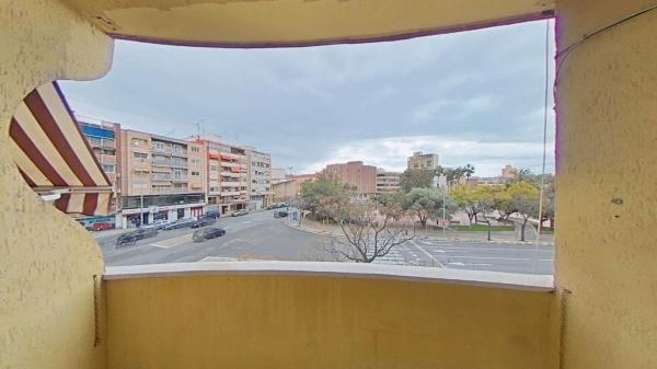 Venta de piso en Piso en San Blas, Alicante / Alacant, Alicante / Alacant
 photo 2