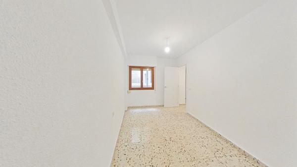 Venta de piso en Piso en San Blas, Alicante / Alacant, Alicante / Alacant
 photo 4