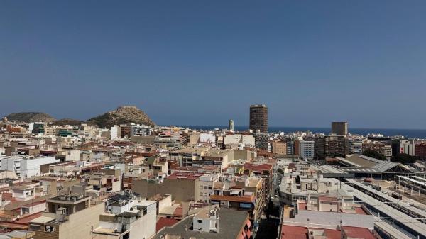 Venta de piso en Piso en Santo Domingo, Alicante / Alacant, Alicante / Alacant
 photo 3