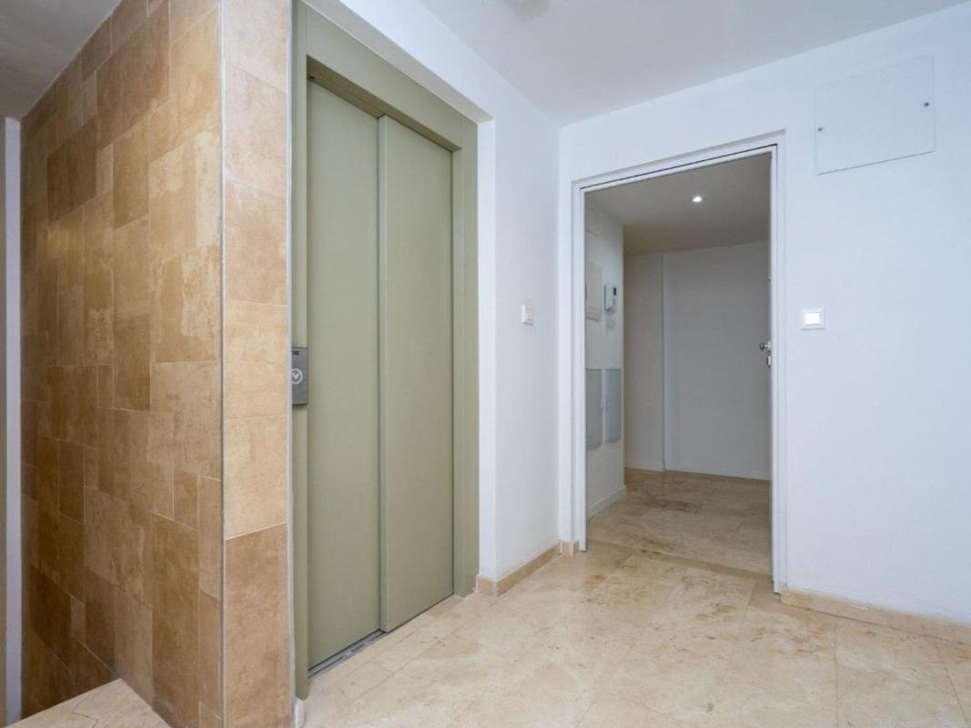 Venta de piso en Piso en Carolinas Altas, Alicante / Alacant, Alicante / Alacant
photo 3