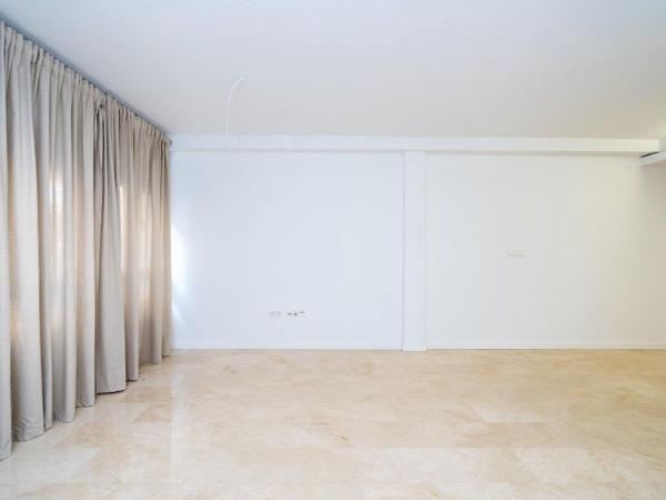 Venta de piso en Piso en Carolinas Altas, Alicante / Alacant, Alicante / Alacant
 photo 4