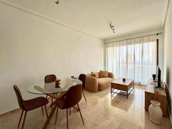 Venta de piso en Piso en Calle Presidente Adolfo Suárez, Pueblo Poniente, Benidorm, Benidorm
 photo 4
