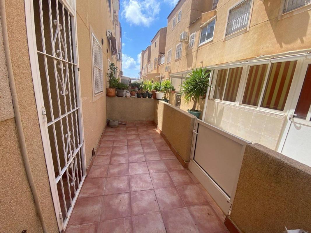 Sale of townhouse in  Chalet adosado en Calle 14, Horizonte - La Campana, Orihuela , Orihuela photo 2