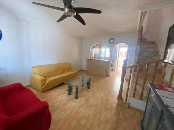 Dom szeregowy na sprzedaż w  Chalet adosado en Calle 14, Horizonte - La Campana, Orihuela , Orihuela photo 4