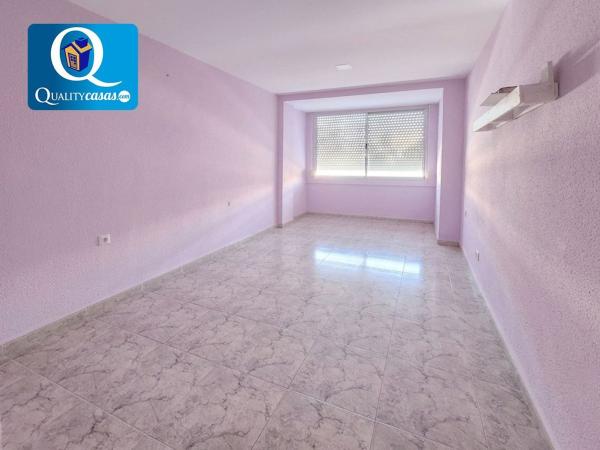 Venta de piso en Piso en Centro, San Juan de Alicante, San Juan de Alicante
photo 1