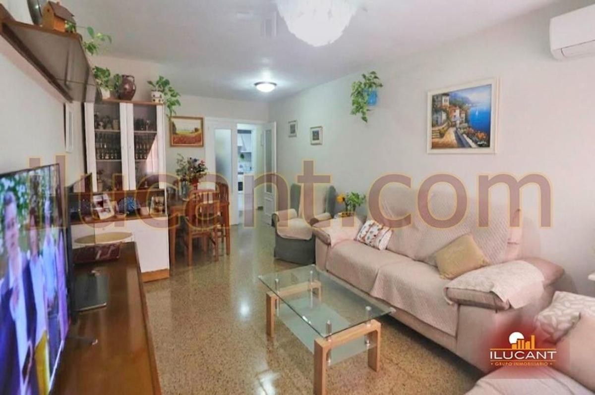 Venta de piso en Piso en Campoamor, Alicante / Alacant, Alicante / Alacant
photo 2