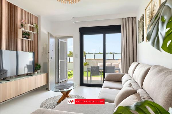 Sale of flat in Piso en Calle Chopin, Centro, San Miguel de Salinas, San Miguel de Salinas
thumbnail 1