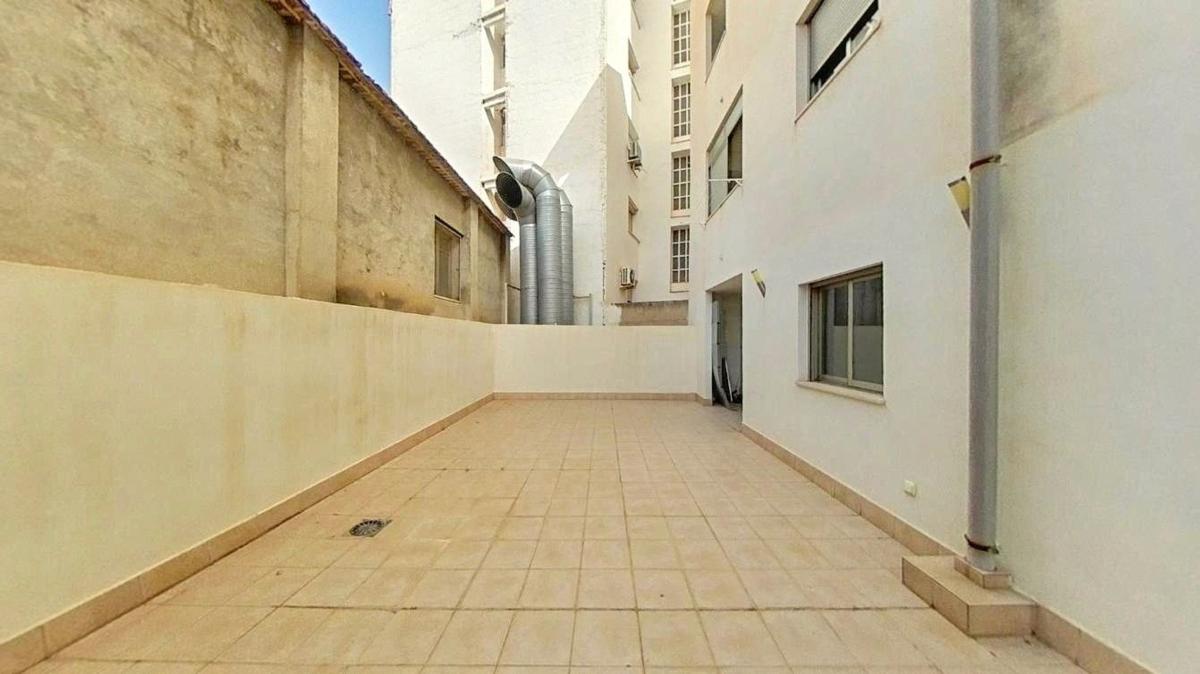 Sale of apartment in Piso en Centro Urbano, La Villajoyosa / Vila Joiosa, La Villajoyosa / Vila Joiosa
 photo 2