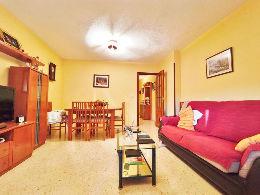 Venta de piso en Piso en Princesa Mercedes, Alicante / Alacant, Alicante / Alacant
 photo 3